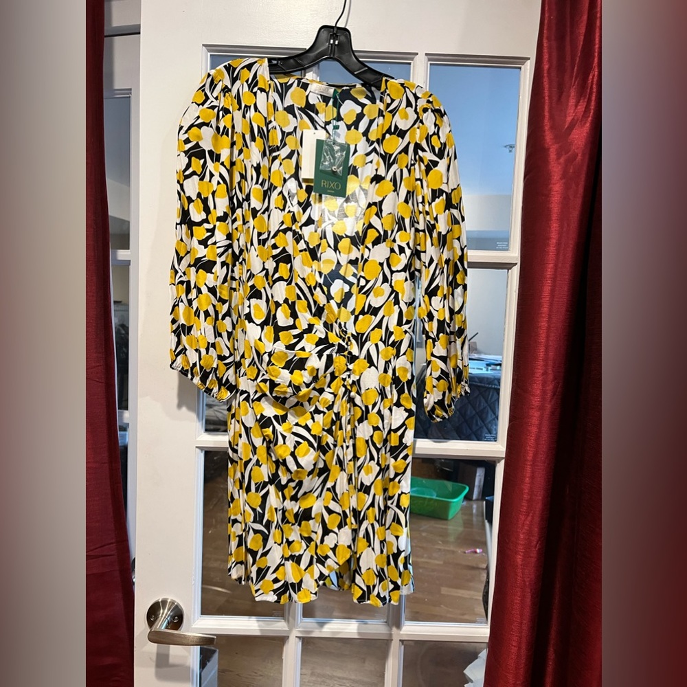 Rixo tunic size L NWT